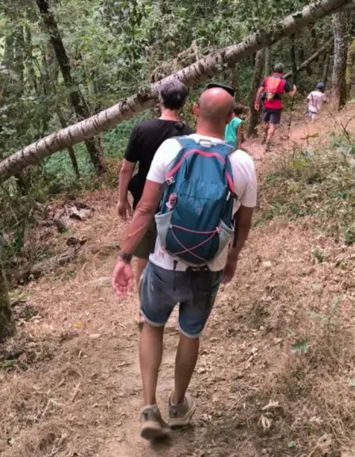 caminando hacia la mina vallelongo