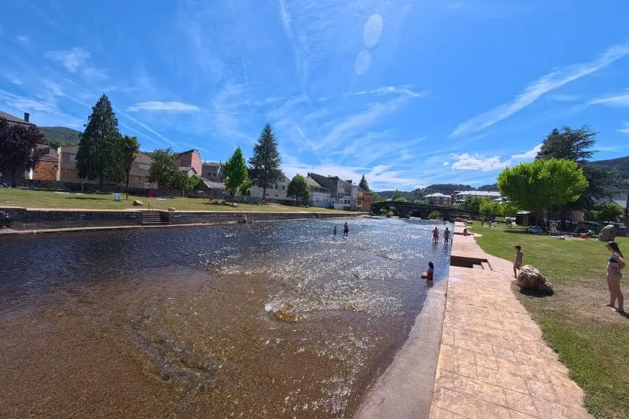 La playa fluvial de Vega de Espinareda